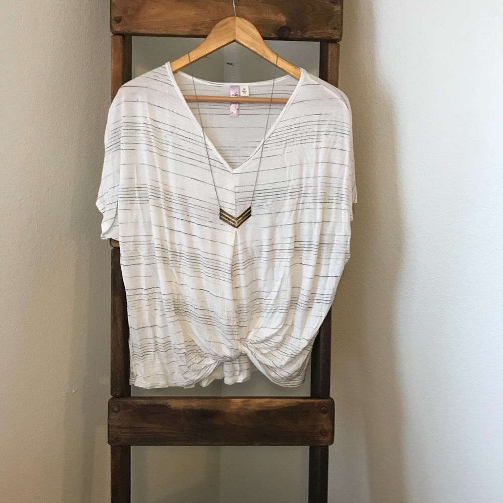 Alya Tie-Front Tee